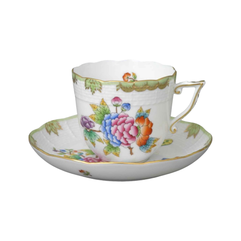 Coffeecup with saucer