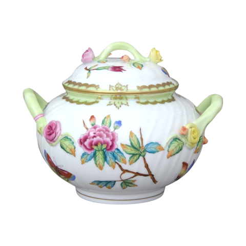 Soup tureen, branch knob