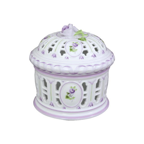 Bonbonniere, pierced with rose knob