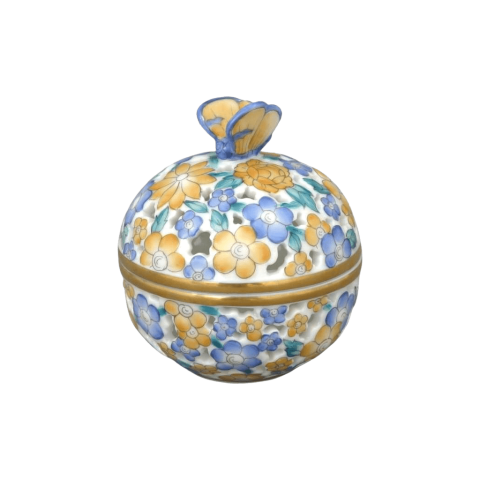 Bonbonniere, pierced, butterfly knob