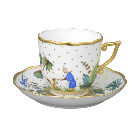 Coffeecup with saucer